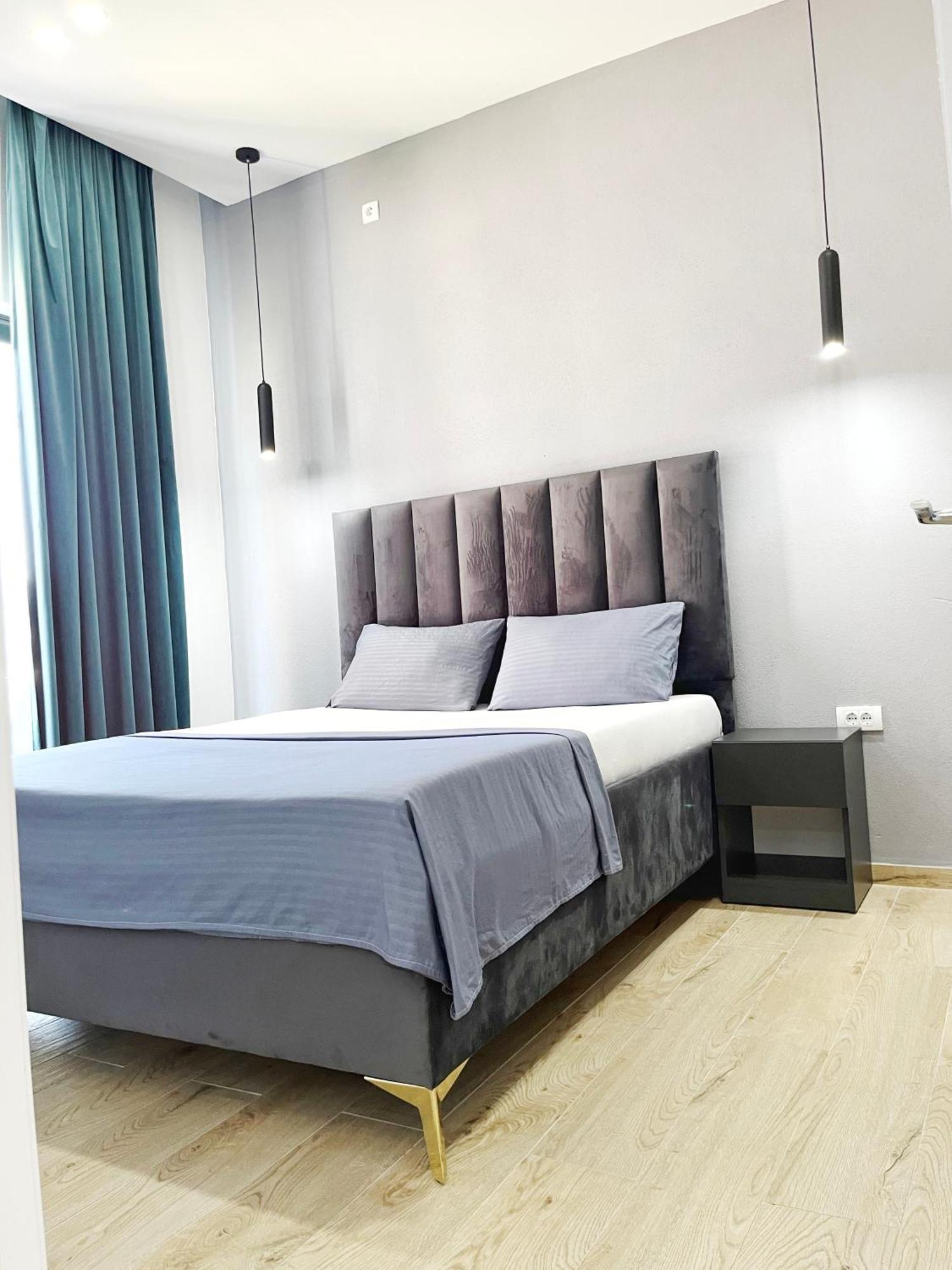 Supreme Luxury Aparthotel Ulcinj Exteriör bild